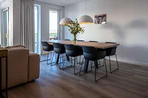 Beautiful Apartment With Balcony