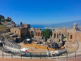 Belvilla by OYO Villa Trecastagni