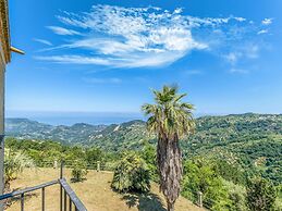 Belvilla by Oyo Il Ficarra