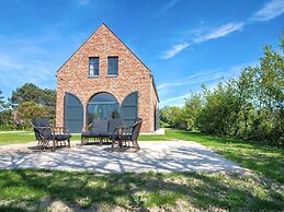 Villa in Cadzand Surrounded by Nature, Near Knokke