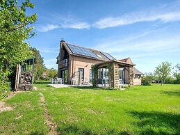 Villa in Cadzand Surrounded by Nature, Near Knokke
