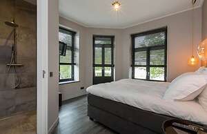 High-quality Holiday Apartment Right in the Center of Domburg