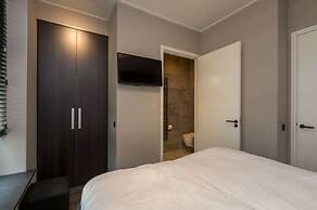 High-quality Holiday Apartment Right in the Center of Domburg