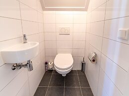 Nice Vacation Home With a Garden