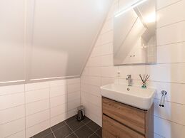 Nice Vacation Home With a Garden