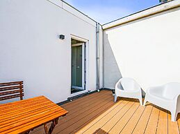 Flat With sea View and Parking