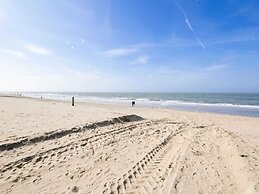 Flat With sea View and Parking