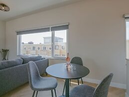 Flat With sea View and Parking
