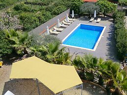 Apt Villa for Families