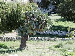 Belvilla by OYO Acanto Bilocale