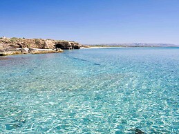 Belvilla by OYO Acanto Bilocale