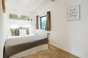 Attractive Bungalow in Ouddorp With Garden