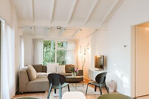 Attractive Bungalow in Ouddorp With Garden