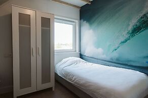 Large, Elegantly Furnished Holiday Home With Lots of Privacy on a Fami