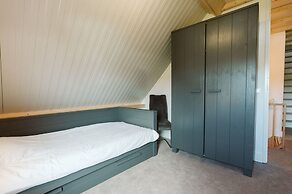 Large, Elegantly Furnished Holiday Home With Lots of Privacy on a Fami