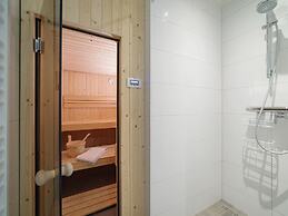 Beautiful Holiday Home With Bubble Bath and Sauna in a Quiet Area in Z