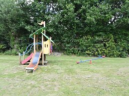 Pleasant Vacation Home With Shared Pool