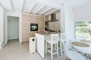 Attractively Furnished Bungalow is Located 1.5 km From the Ouddorp Bea