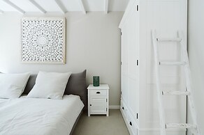 Attractively Furnished Bungalow is Located 1.5 km From the Ouddorp Bea