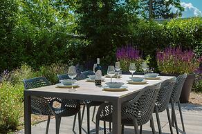 Attractively Furnished Bungalow is Located 1.5 km From the Ouddorp Bea