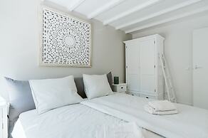 Attractively Furnished Bungalow is Located 1.5 km From the Ouddorp Bea