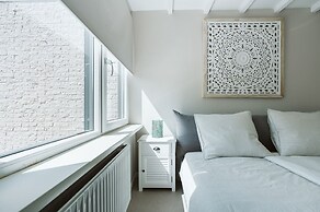 Attractively Furnished Bungalow is Located 1.5 km From the Ouddorp Bea