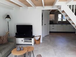 Stylish Holiday Home by the sea