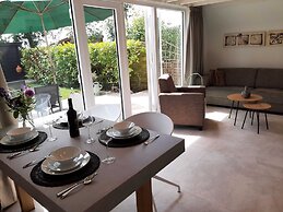 Stylish Holiday Home by the sea