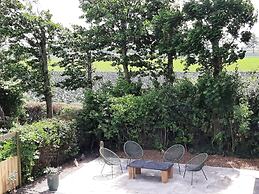 Stylish Holiday Home by the sea