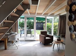 Stylish Holiday Home by the sea