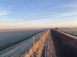 Stylish Holiday Home by the sea