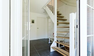 Luxurious 6-person Holiday Villa With a Forest Garden of 4000 m2