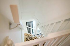 Luxurious 6-person Holiday Villa With a Forest Garden of 4000 m2