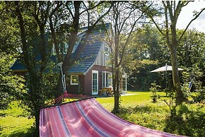 Luxurious 6-person Holiday Villa With a Forest Garden of 4000 m2