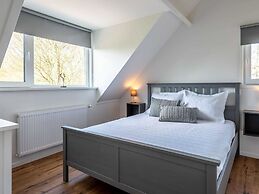 Detached new 10-person Villa in Holiday Park