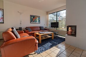 Holiday Home in the Middle of the Green North Sea Park Near the Beach 