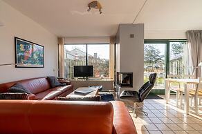 Holiday Home in the Middle of the Green North Sea Park Near the Beach 