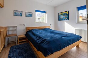 Holiday Home in the Middle of the Green North Sea Park Near the Beach 