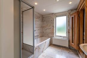 Bungalow Near Oosterschelde Beach