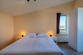 Bungalow Near Oosterschelde Beach