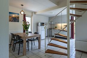 Bungalow Near Oosterschelde Beach