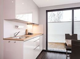 Houseboat With Roof Terrace and Beautiful View