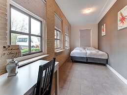 Tranquil Apartment in Sint Maartensbrug