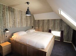 Modern Saxon Farmhouse in Dalerveen Village