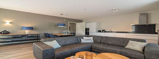 Premium Apartment With Private Wellness