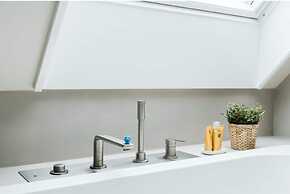 Atmospheric Luxury Sustainable Home With Spacious Garden