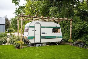 Atmospheric Luxury Sustainable Home With Spacious Garden