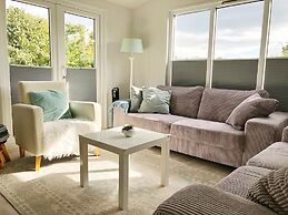 Rural Chalet in Sint Maarten With Shared Pool