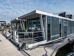 Waterlodge Blue Lagoon on Jetty for 4 People