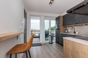 Apartment With a View of the Marina